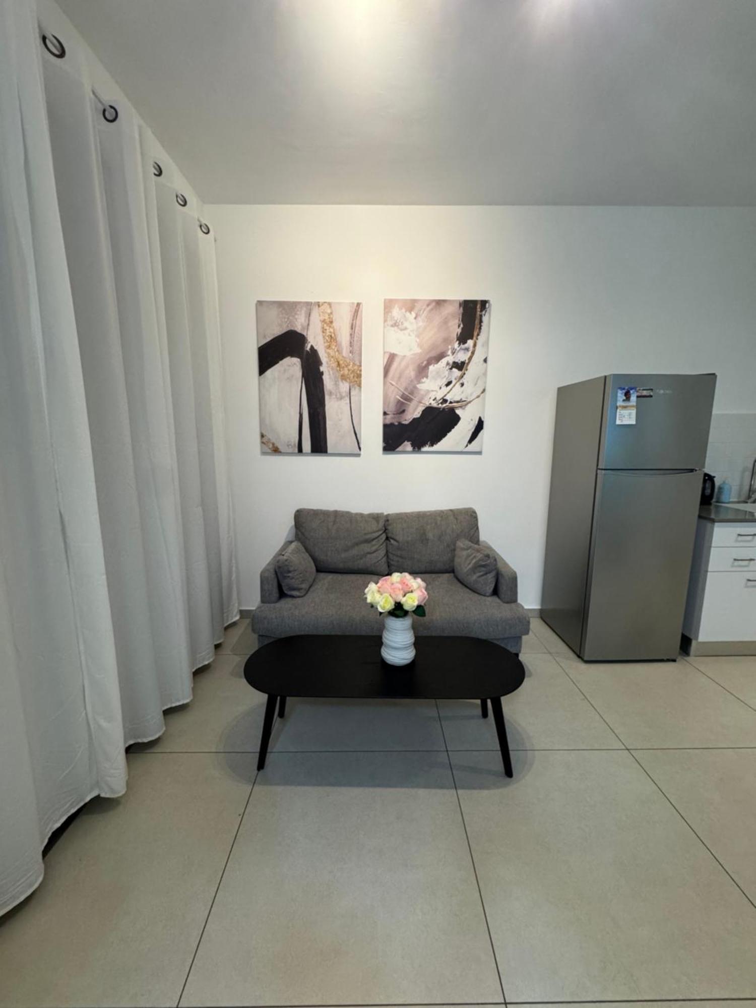 פסגת הדקל Apartamento Eilat Exterior foto